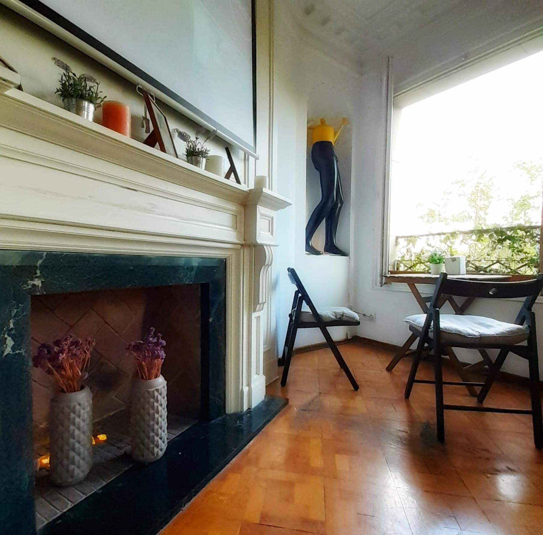 Wow Hostel Barcelona Eksteriør billede